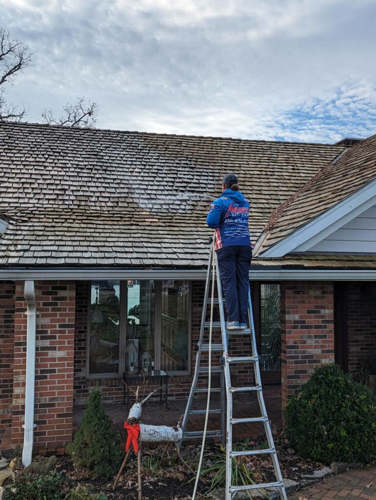 Roof Cleaning St Charles County MO