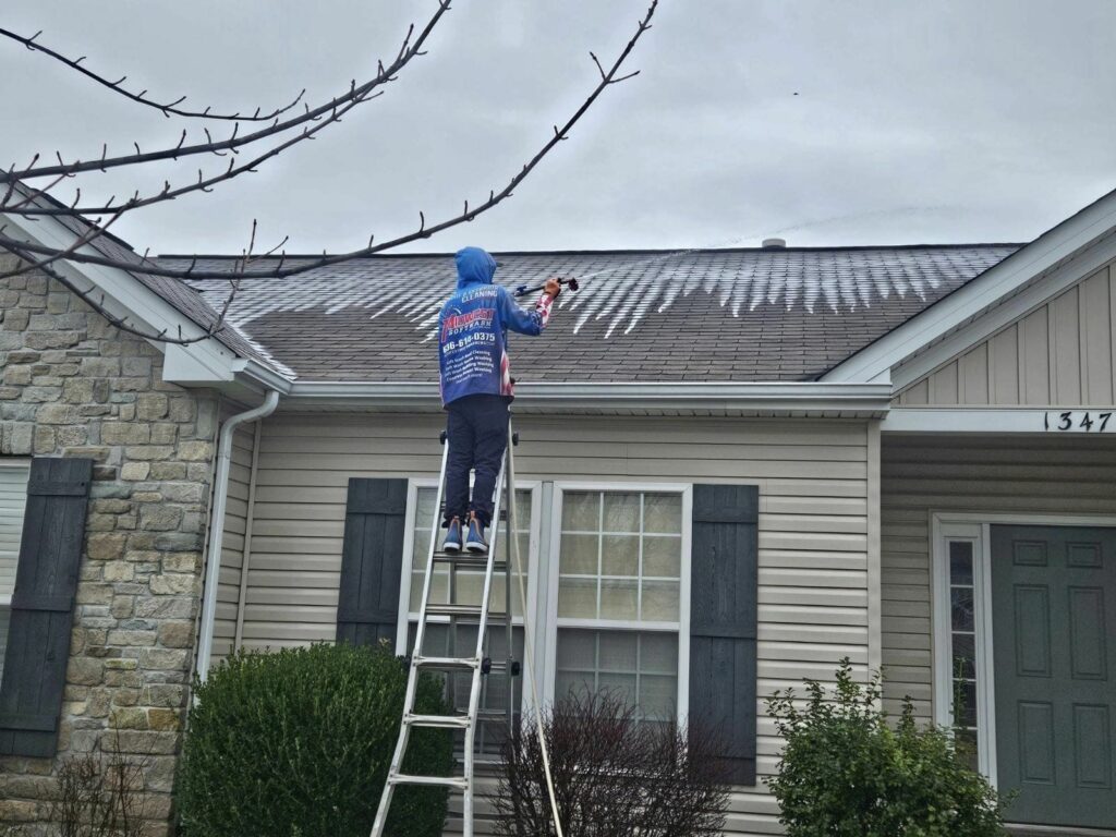 Roof Cleaning St Charles County MO